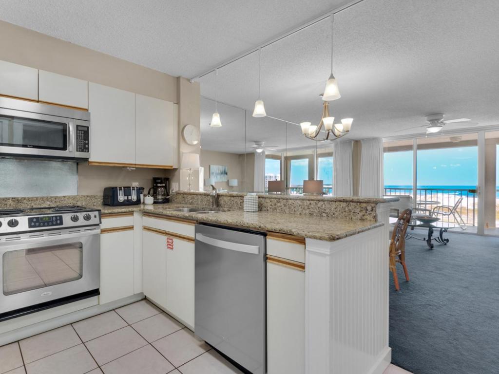 Magnolia House At Destin Pointe II Apartment Room photo