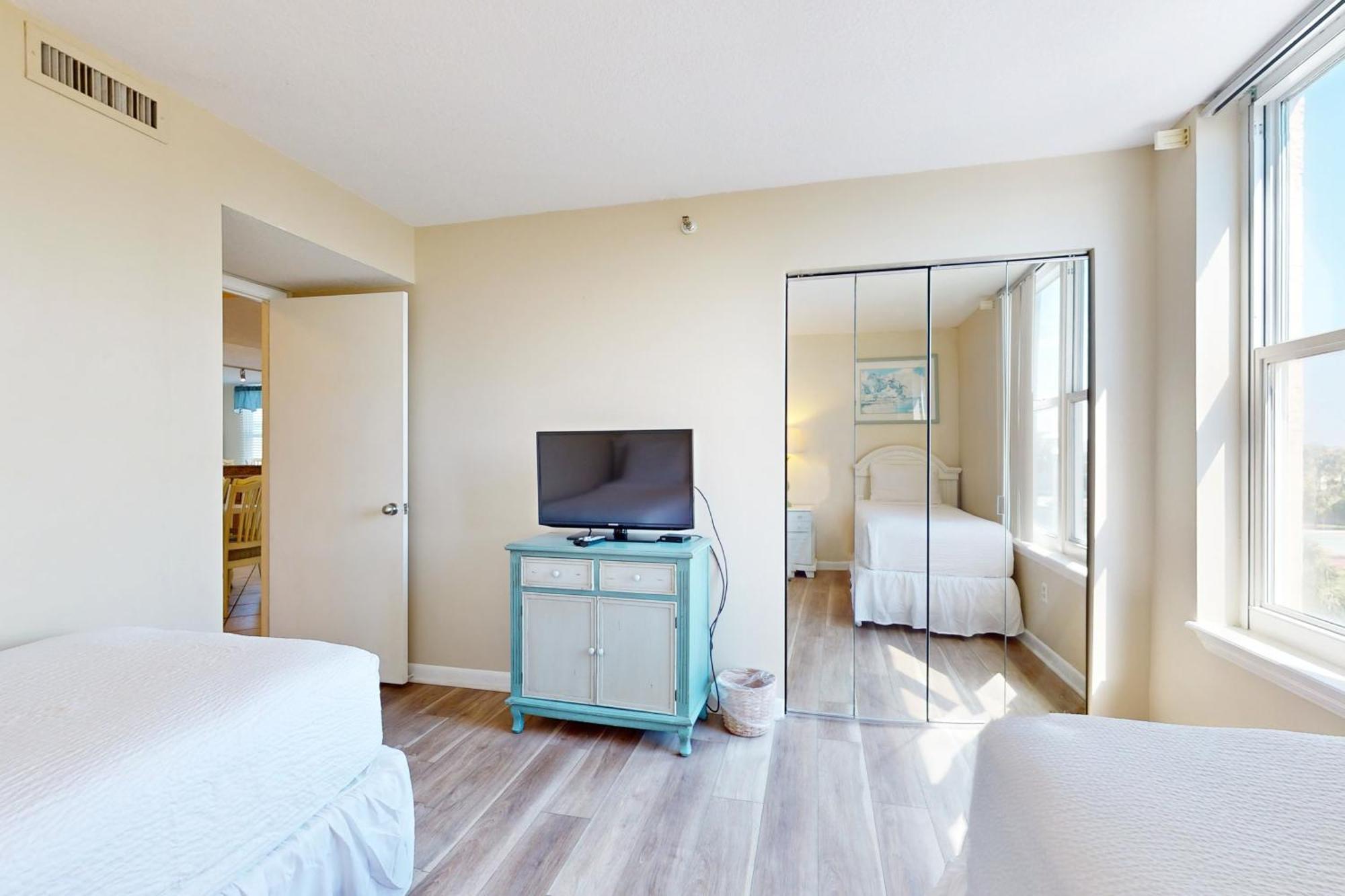 Magnolia House At Destin Pointe II Apartment Room photo